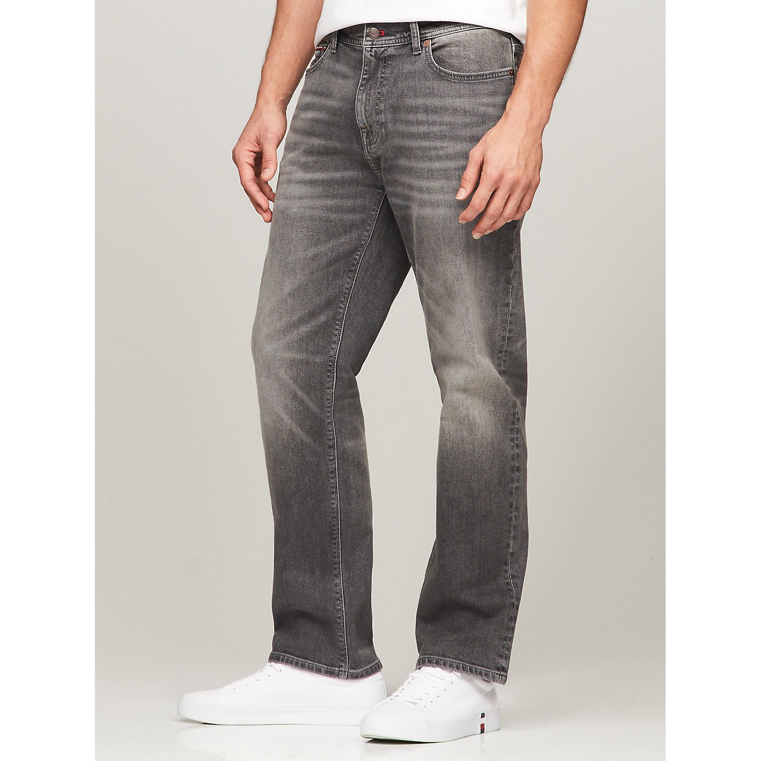 TOMMY HILFIGER Relaxed Straight Fit Gray Jean